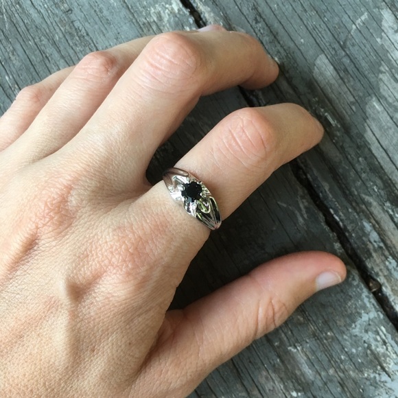 Silver Ring with Black Stone - Picture 3 of 12